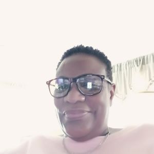 Meet your Posher, Joyce